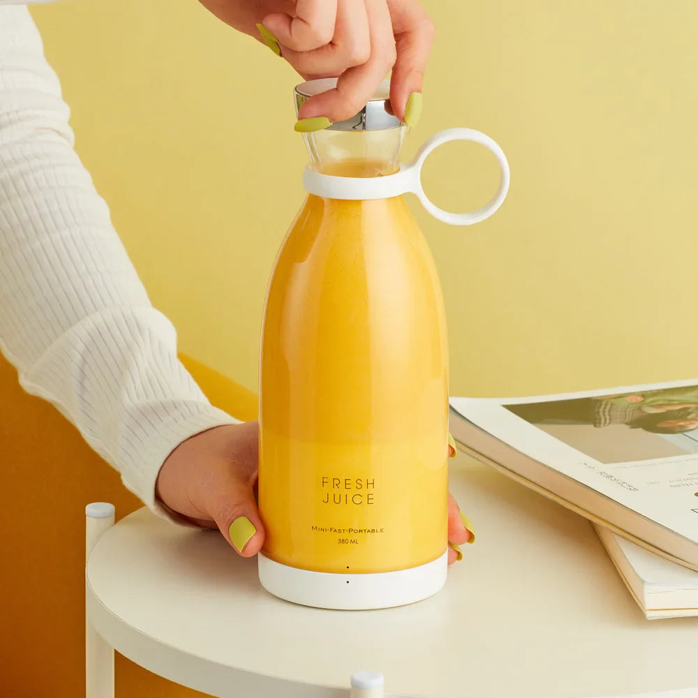 Portable on the go blender